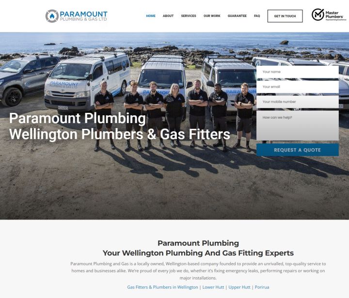 Paramount plumbing homepage showing headings